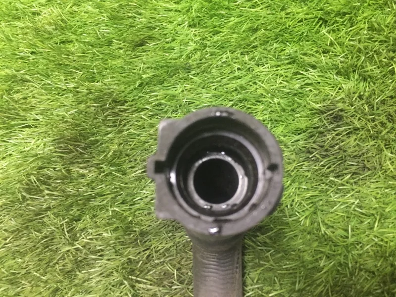 Патрубок отопителя BMW X3 E83 N52B25 2008 - миниатюра 3