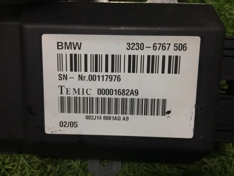 Блок управления BMW 7 E65 N62B44 2005 - миниатюра 4