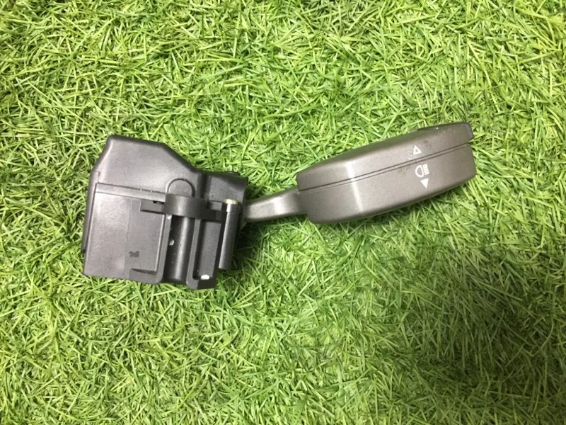 Переключатель подрулевой BMW 7 E65 N62B44 2005 - миниатюра 3