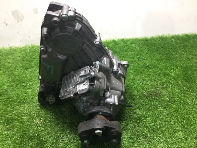 Коробка раздаточная BMW X3 F25 N47D20C 2012 - миниатюра 2