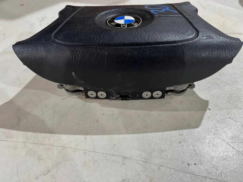 Подушка безопасности в руль BMW 3 E36 M50B20 1995 - миниатюра 5