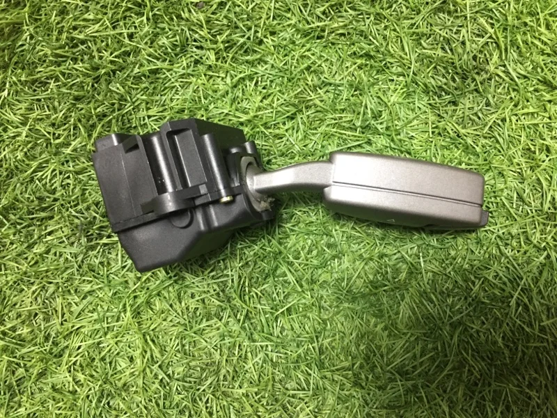 Переключатель круиз контроля BMW 7 E65 N62B44 2005 - миниатюра 4