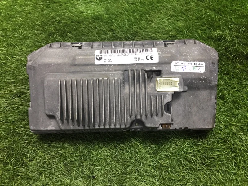 Дисплей информационный BMW 7 E65 N62B44 2005 - миниатюра 3