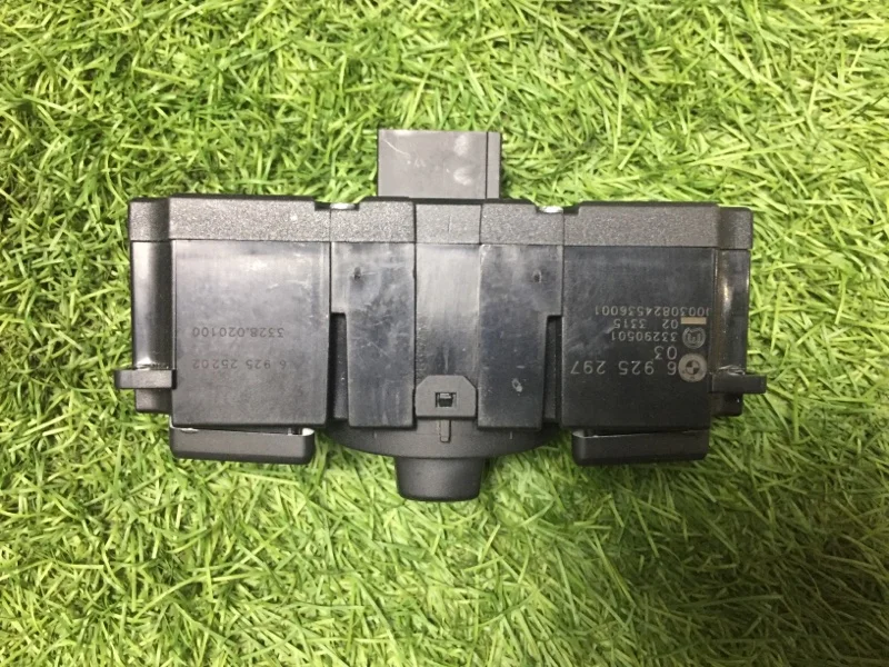 Переключатель света фар BMW 5 E60/E61 M54B30 2003 - миниатюра 4