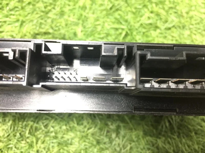 Блок комфорта BMW 5 E60/E61 M54B30 2003 - миниатюра 5