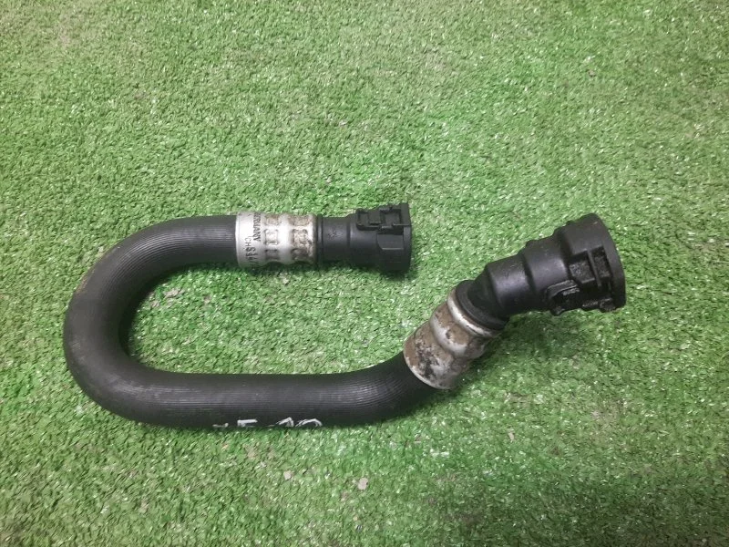 Патрубок системы охлаждения BMW X5 E70 N57D30B - миниатюра 2
