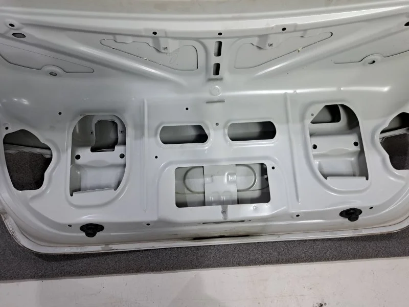Крышка багажника BMW 3 E90/E91 N43B20 2010 - миниатюра 5