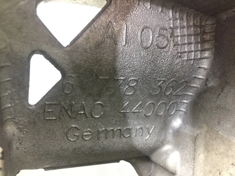Балка подрамник передняя BMW 5 F10/F11 N52B25 2010 - миниатюра 8