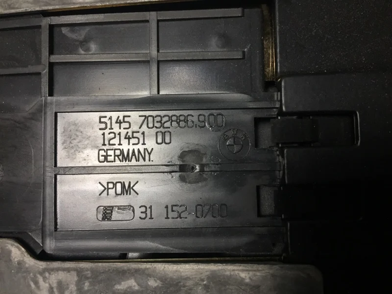 Ящик консоли передней BMW 7 E65 N62B44 2005 - миниатюра 8