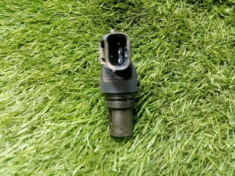 Датчик положения распредвала Mazda 3 BK Z6 652169 - миниатюра 4