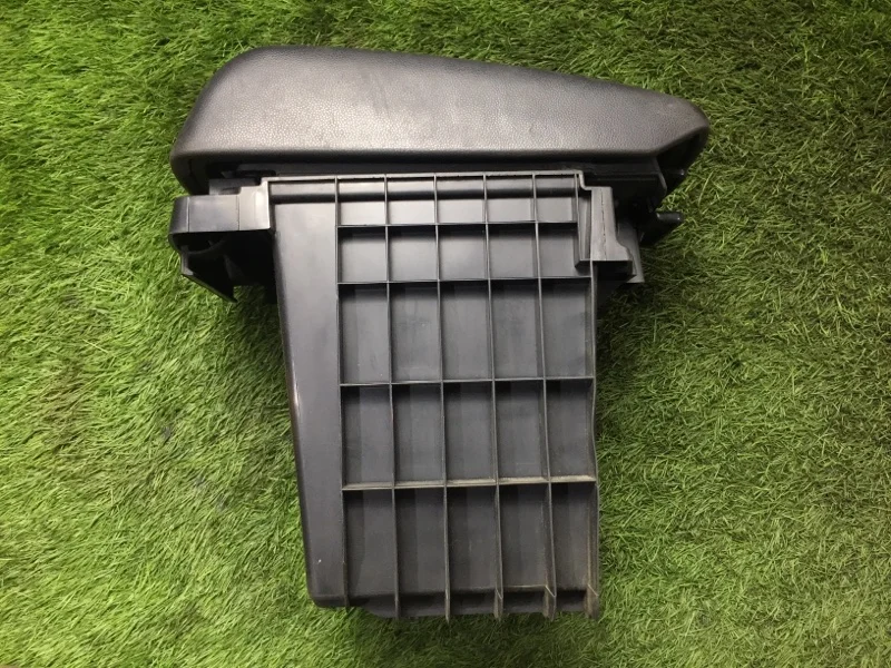 Подлокотник Mazda 3 BK Z6 652169 2007 - миниатюра 2