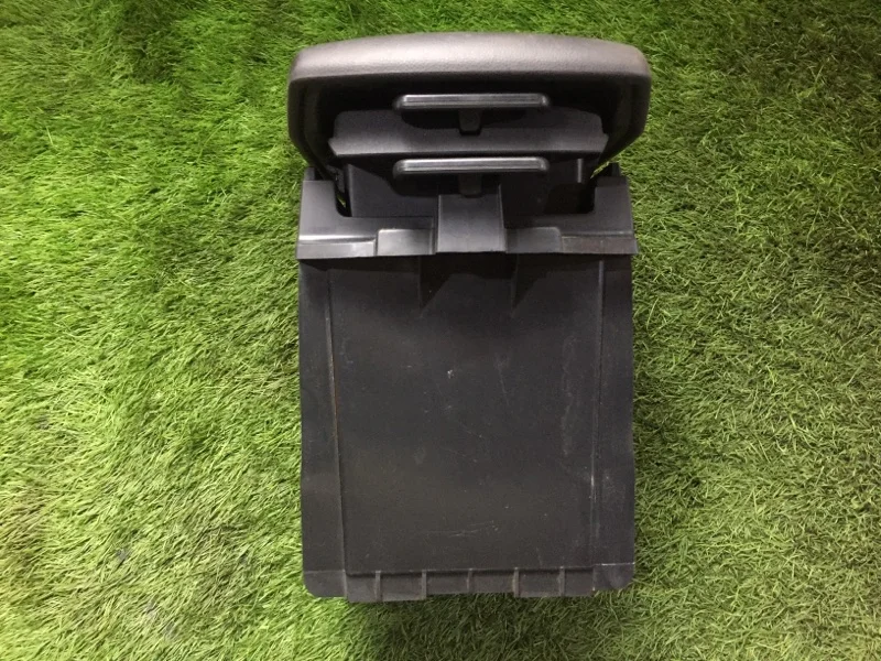 Подлокотник Mazda 3 BK Z6 652169 2007 - миниатюра 3
