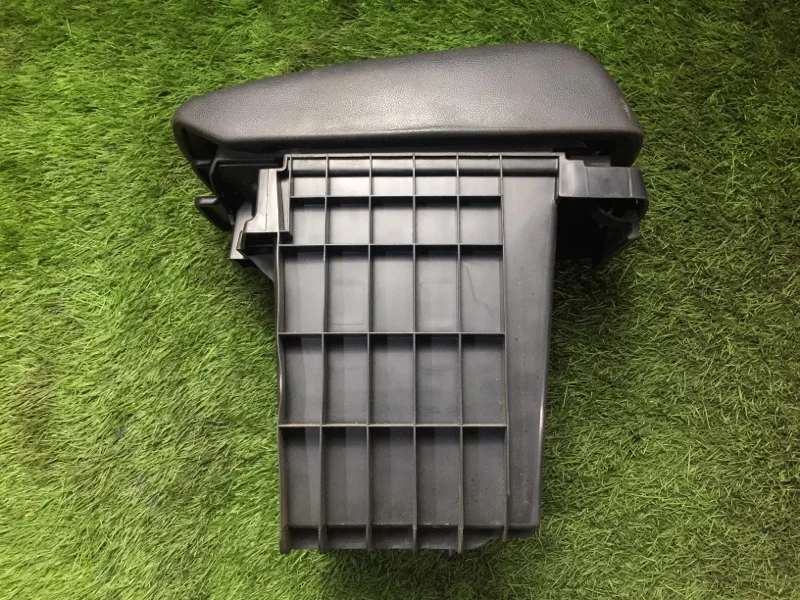 Подлокотник Mazda 3 BK Z6 652169 2007 - миниатюра 4