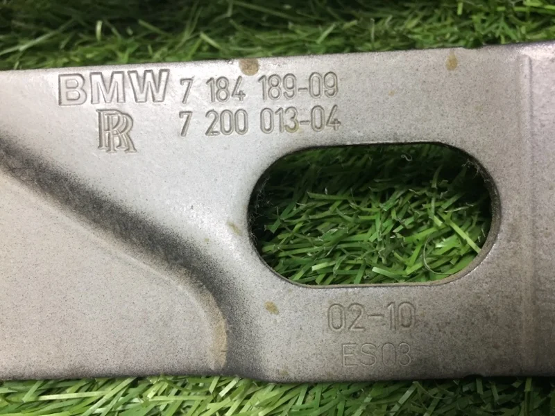 Петля капота левая BMW 7 F02 N63B44A 2010 - миниатюра 6