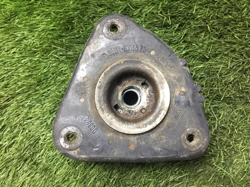Опора амортизатора передняя Mazda 3 BK Z6 652169 - изображение 1