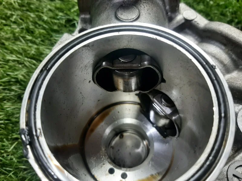 Кронштейн ТНВД Mercedes-Benz S кл 222 278 2013 - миниатюра 2