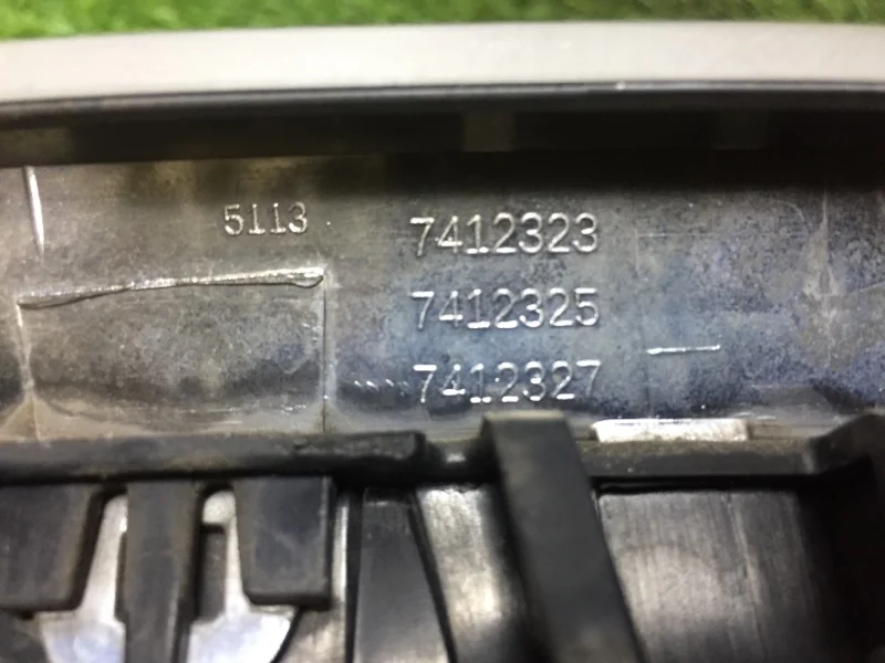 Решетка радиатора левая BMW 5 F10/F11 N47D20C 2015 - миниатюра 7