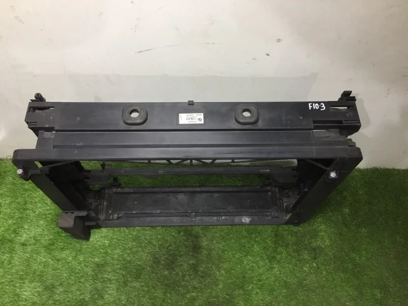 Рамка радиаторов (кассета) BMW 5 F10/F11 N47D20C - миниатюра 2
