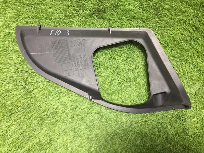 Накладка замка капота левая BMW 5 F10/F11 N47D20C - миниатюра 2