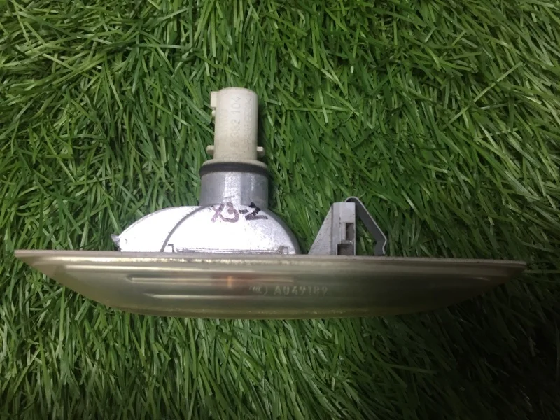 Указатель поворота правый BMW X3 E83 N52B25 2008 - миниатюра 3
