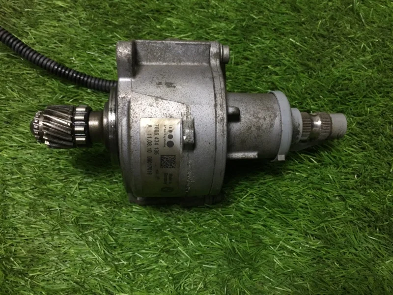 Сервопривод (вольвотроник) BMW 5 F10/F11 N52B25 - миниатюра 2