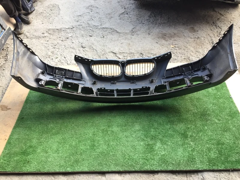 Бампер передний BMW 5 E60/E61 M54B30 2004 - миниатюра 6