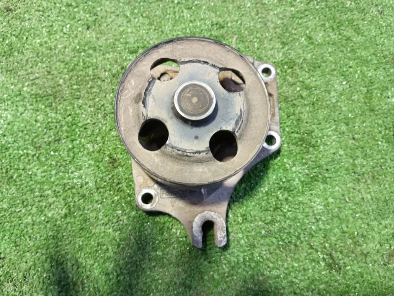 Насос водяной (помпа) Mazda 3 BK Z6 652169 2007 - изображение 1