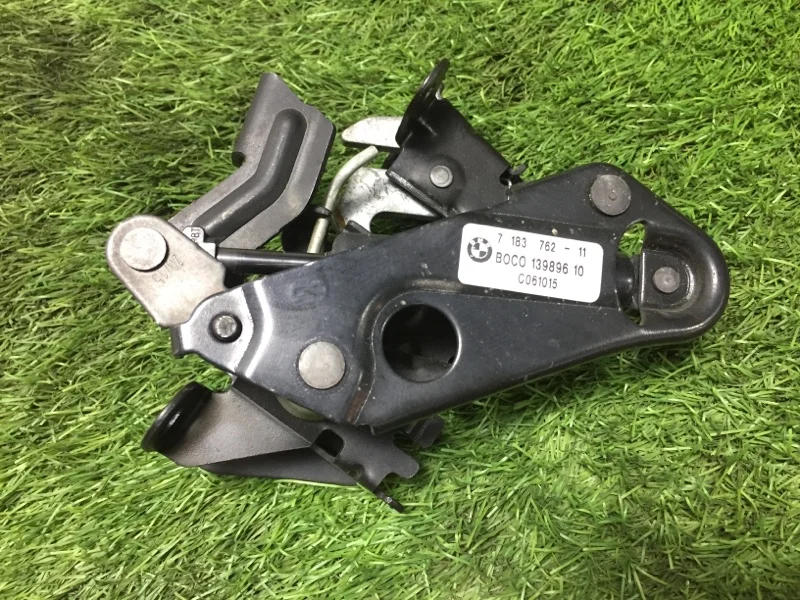 Замок капота правый BMW 5 F10/F11 N47D20C 2015 - изображение 1