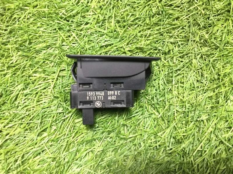 Кнопка стеклоподъемника BMW X3 E83 N52B25 2008 - миниатюра 2