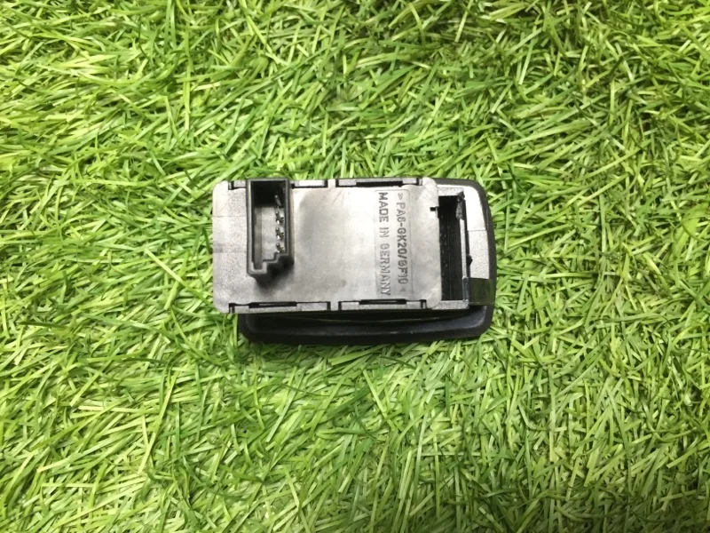 Кнопка стеклоподъемника BMW X3 E83 N52B25 2008 - миниатюра 3