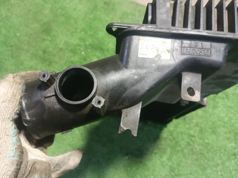 Корпус фильтра воздушного Mazda 3 BK Z6 652169 - миниатюра 7