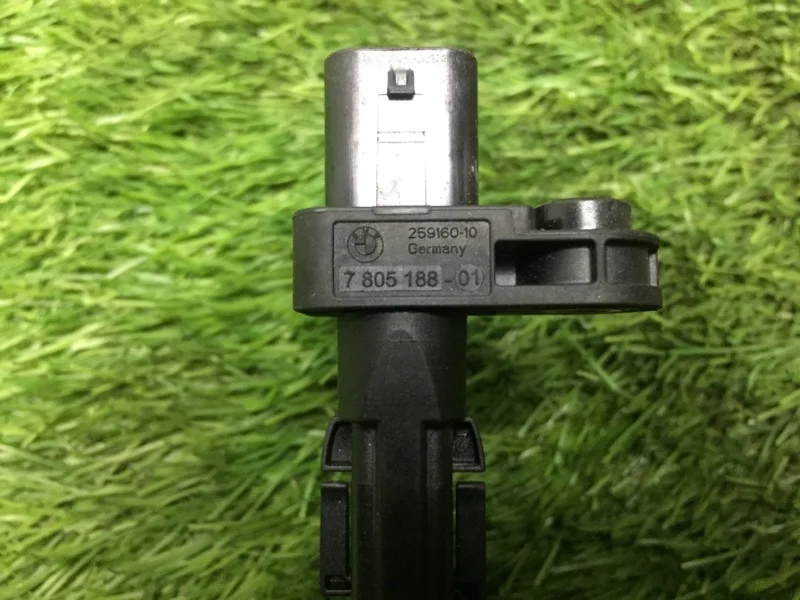 Датчик положения коленвала BMW 5 F10/F11 N47D20C - миниатюра 5