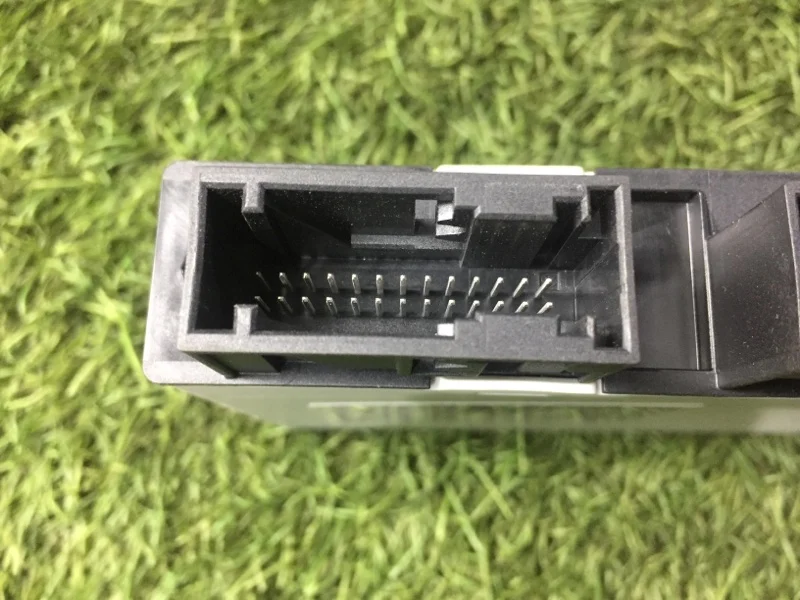 Блок электронный CAS BMW 5 F10/F11 N47D20C 2015 - миниатюра 6