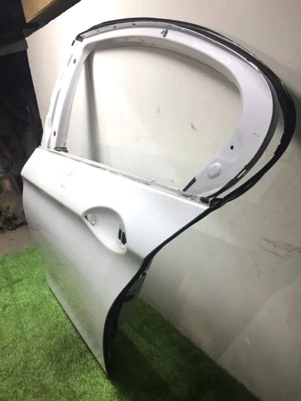 Дверь задняя левая BMW 5 F10/F11 N47D20C 2015 - миниатюра 4