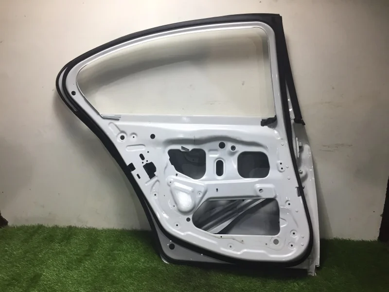 Дверь задняя левая BMW 5 F10/F11 N47D20C 2015 - миниатюра 6