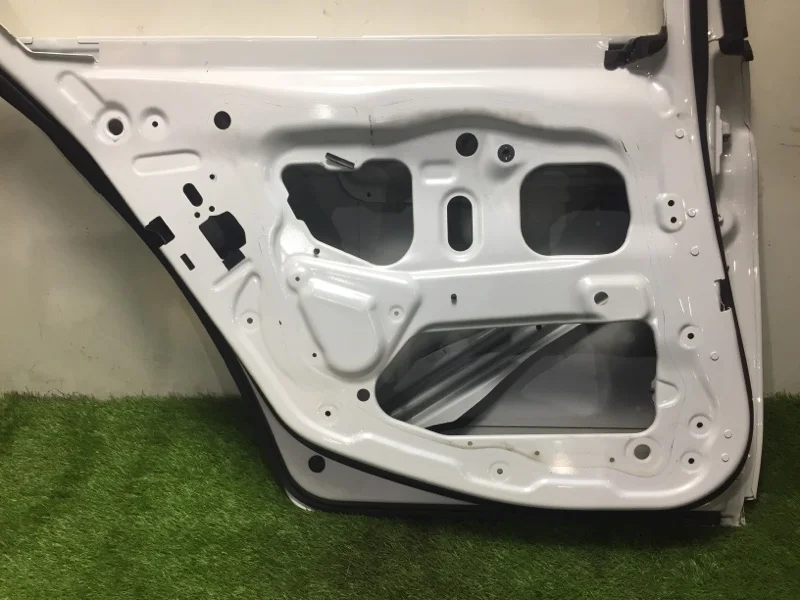 Дверь задняя левая BMW 5 F10/F11 N47D20C 2015 - миниатюра 7