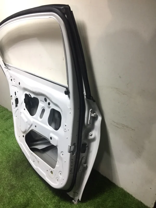 Дверь задняя левая BMW 5 F10/F11 N47D20C 2015 - миниатюра 8