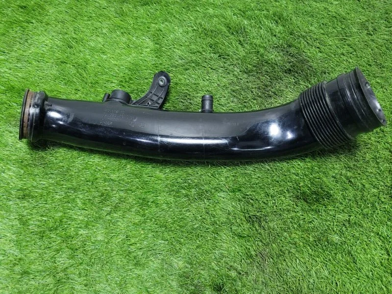 Патрубок интеркулера BMW X5 E70 N55B30A 2010 - миниатюра 2