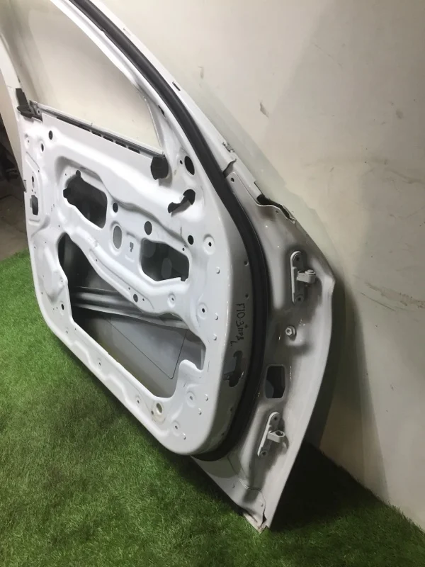Дверь передняя левая BMW 5 F10/F11 N47D20C 2015 - миниатюра 9