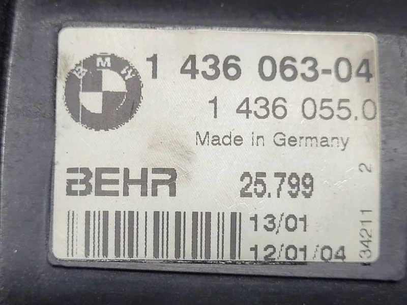 Радиатор основной BMW 7 E38 M62B44TU 2001 - миниатюра 6