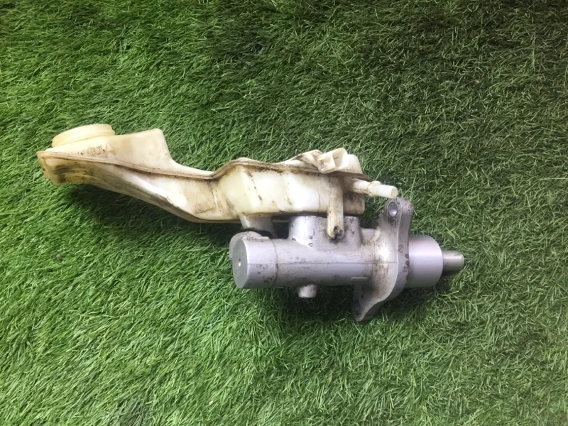 Цилиндр тормозной главный Mazda 3 BK Z6 652169 - миниатюра 4