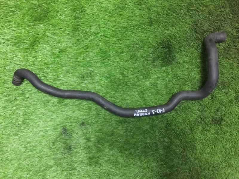Патрубок отопителя BMW 5 F10/F11 N47D20C 2015 - миниатюра 2