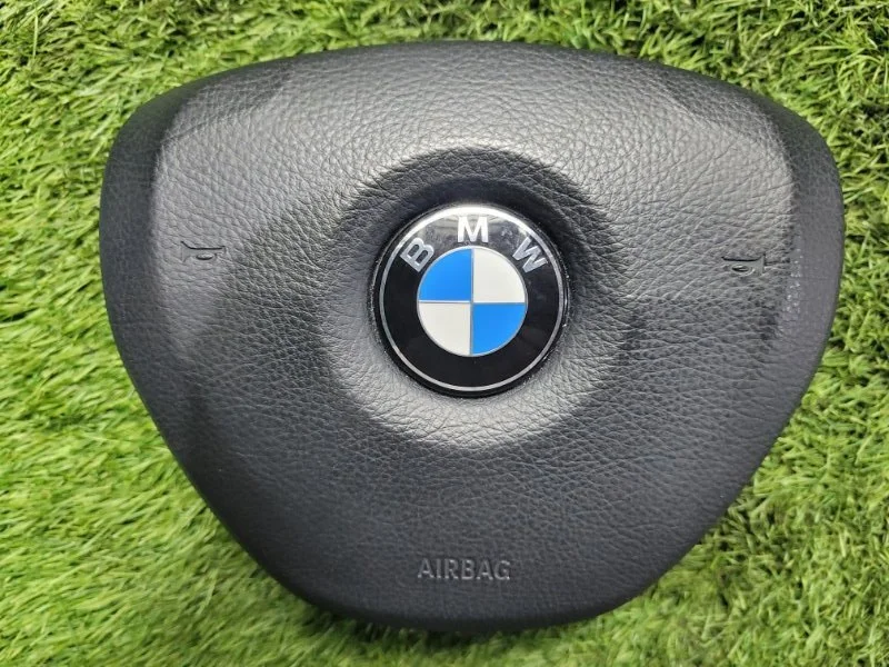 Подушка безопасности в руль BMW 5 F10/F11 N47D20C - изображение 1
