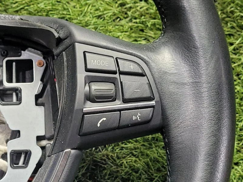 Рулевое колесо (руль) BMW 5 F10/F11 N47D20C 2015 - миниатюра 7