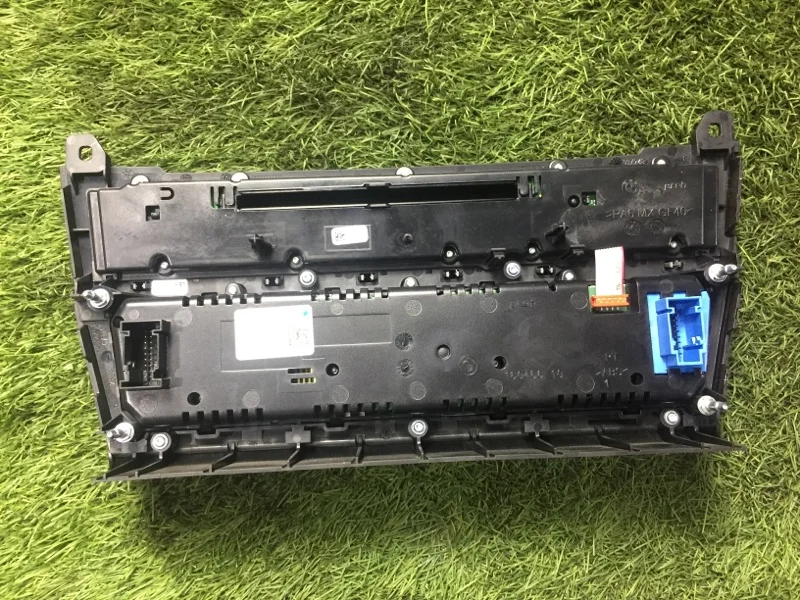 Блок климата BMW 5 F10/F11 N47D20C 2015 - миниатюра 3