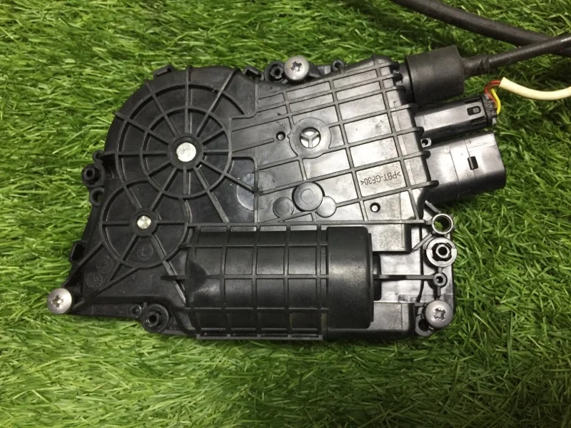 Замок двери передний правый BMW 5 F10/F11 N47D20C - миниатюра 3
