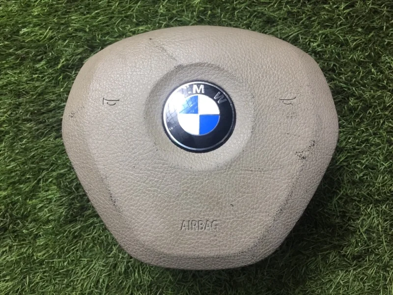 Подушка безопасности в руль BMW 3 F30 N20B20A 2011 - изображение 1