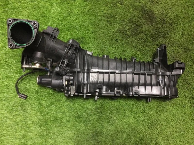 Коллектор впускной BMW 5 F10/F11 N47D20C 2015 - миниатюра 2