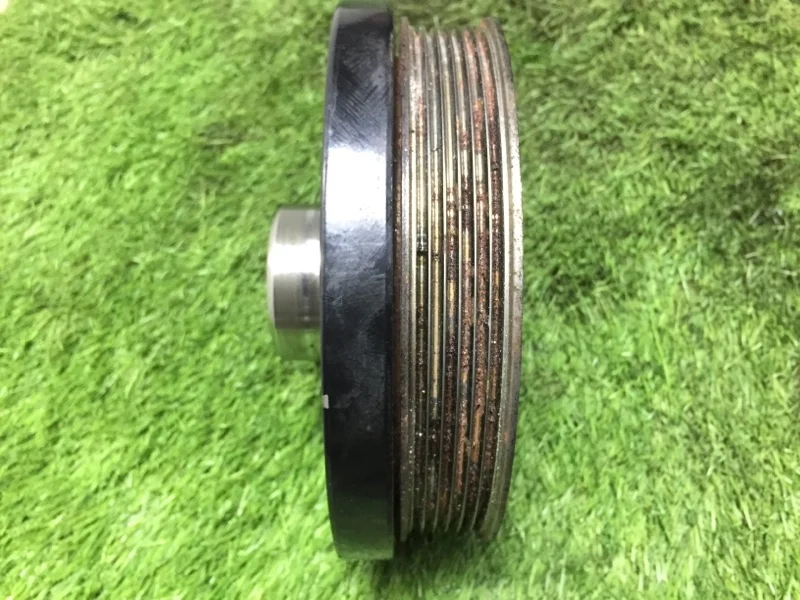 Шкив коленвала (демпфер) BMW 5 F10/F11 N47D20C - миниатюра 3