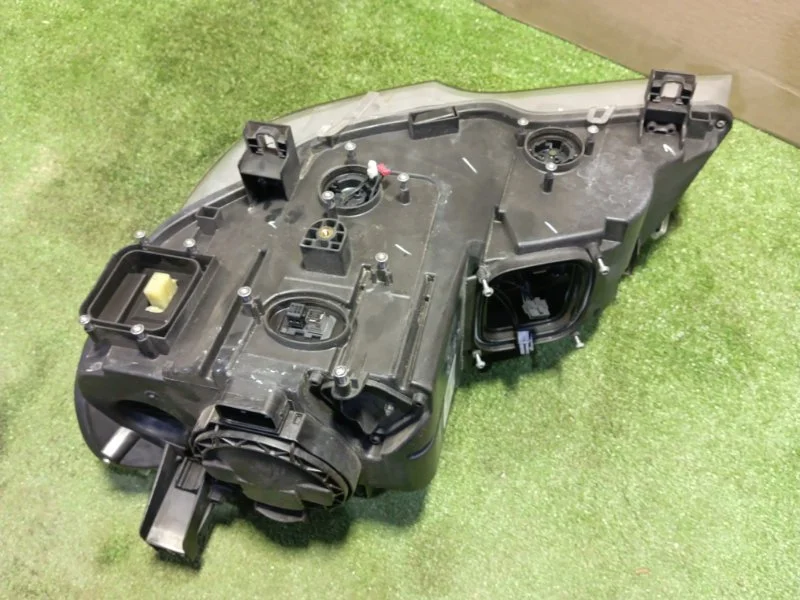 Фара ксеноновая передняя правая BMW X5 E70 N55B30A - миниатюра 10
